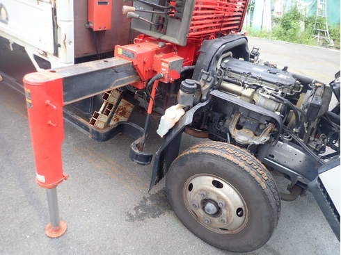 クレーン　高所作業車　ダンプ　重機　パッカー車