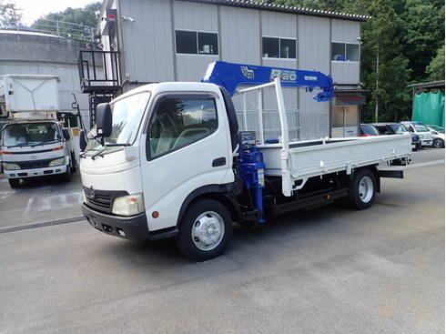 小型トラック　3tトラック　再生中古トラック　タダノクレーン