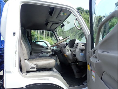 クレーン　高所作業車　ダンプ　重機　パッカー車