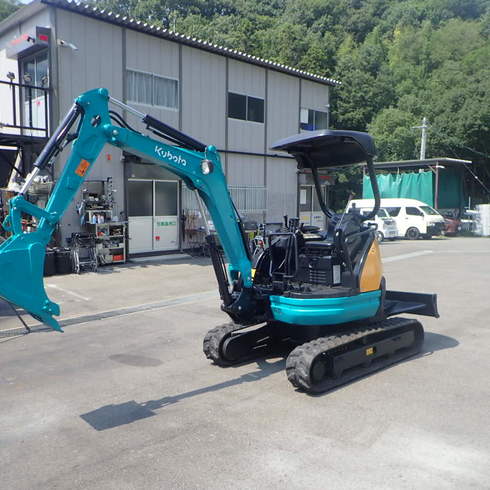 ミニショベル　ユンボ　カスタム　クボタ　解体 クボタ建機製0.18m3ミニショベル【U-40-6E】を2台リース機導入