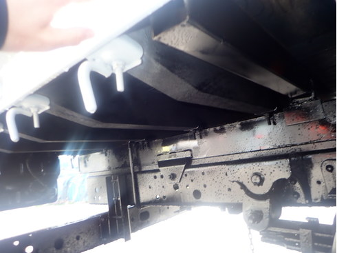 機材　資材　運搬　荷台　架装