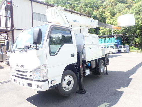 isuzu　イスズ　いすゞ　エルフ　トラック