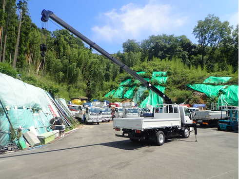 建設　型枠　足場　設備　重量