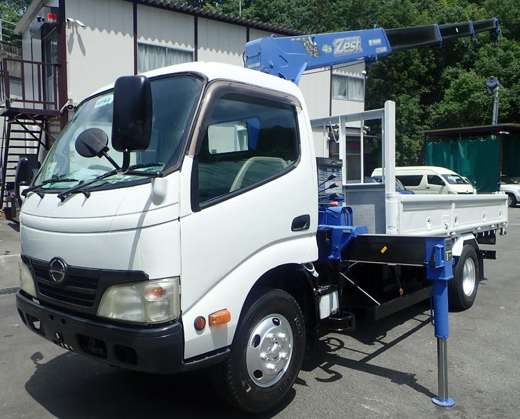 再生中古ユニック車販売！H26 イスズフォワード 2.6t 4段クレーン