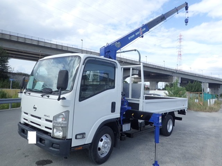 ①送料込み 2本 205/70R16LT アトラス/エルフ W989