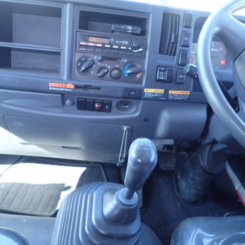 フォワード室内