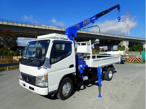 H17 三菱キャンター クレーン　3段トラック