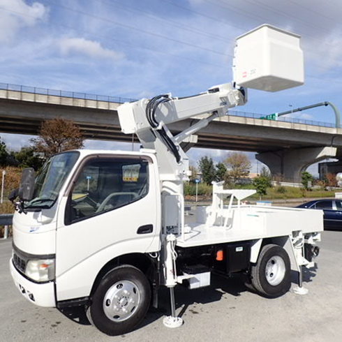 日野　デュトロ　高所作業車　アイチ　9.7M